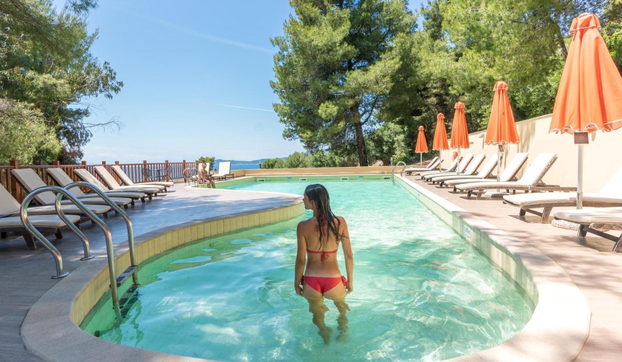 Greek Pride Cronwell Rahoni Hotel (Adults Only) Nea Skioni Exterior foto